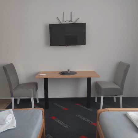 Apartmani Valjevo Ngoại thất bức ảnh