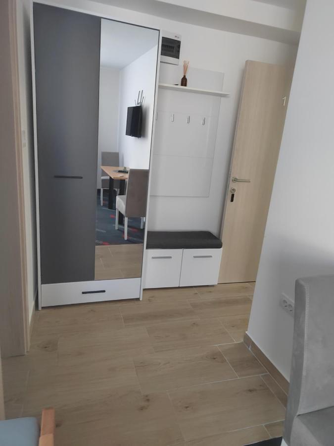Apartmani Valjevo Ngoại thất bức ảnh