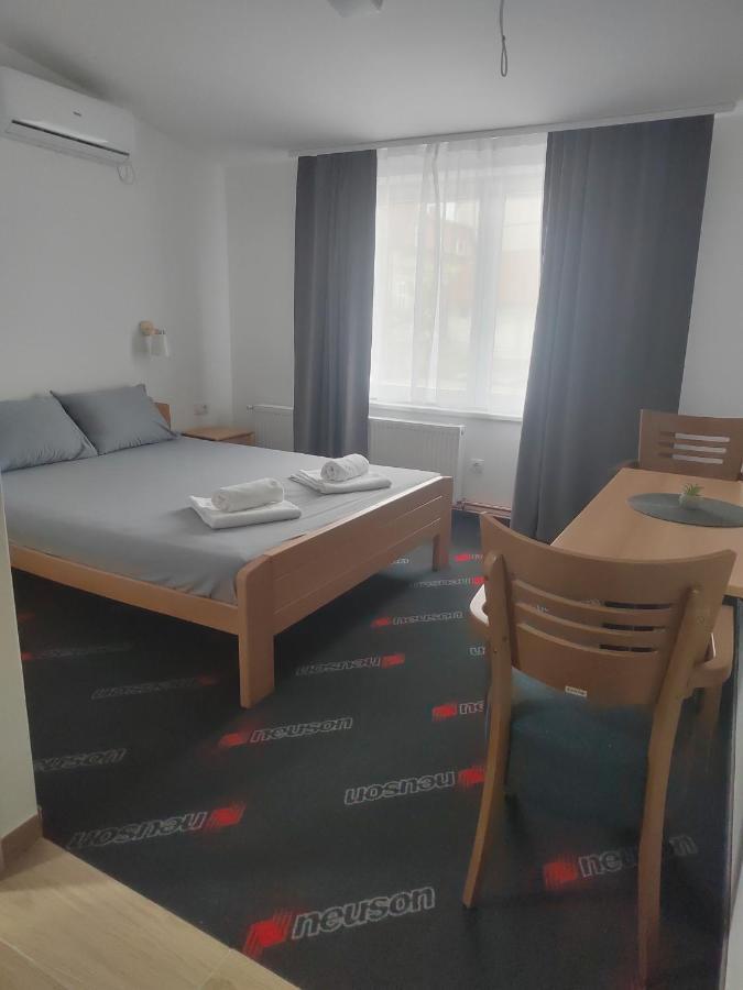 Apartmani Valjevo Ngoại thất bức ảnh