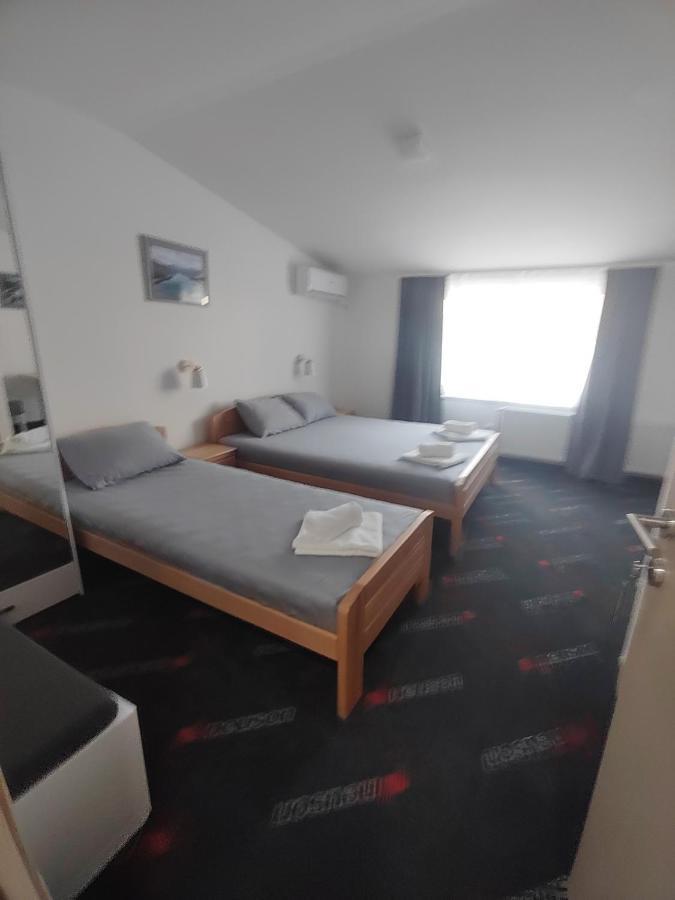 Apartmani Valjevo Ngoại thất bức ảnh