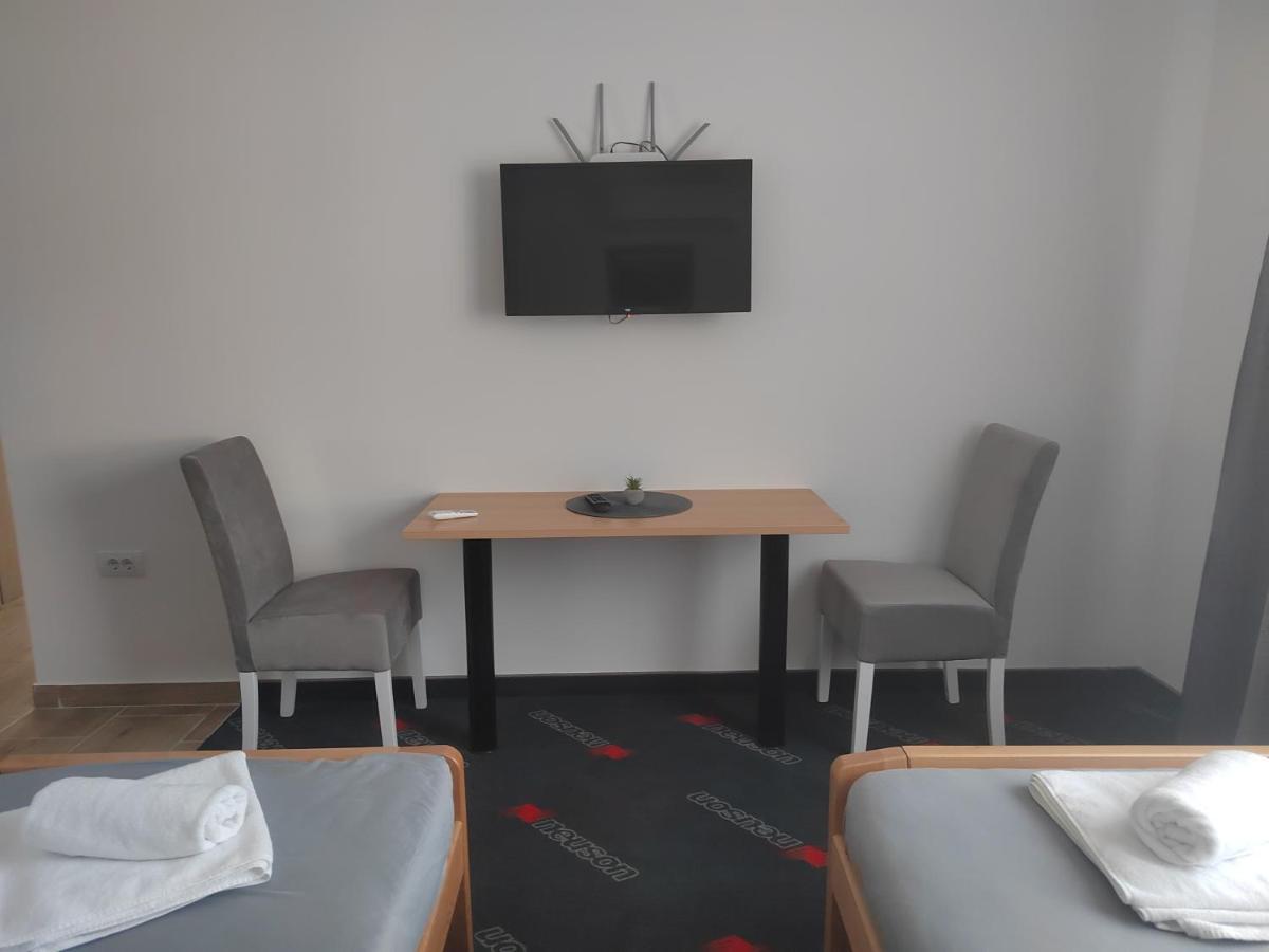 Apartmani Valjevo Ngoại thất bức ảnh