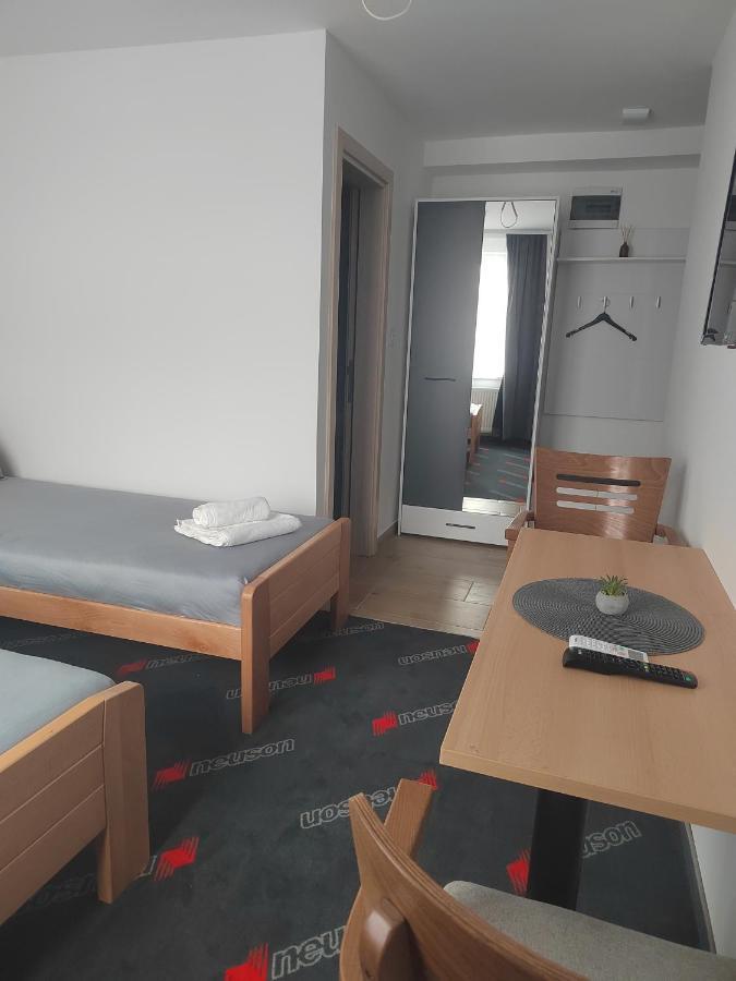 Apartmani Valjevo Ngoại thất bức ảnh